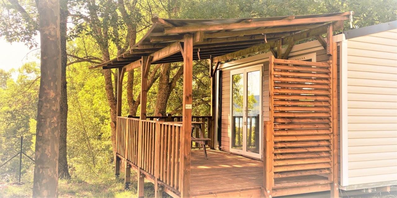 Les Bastides De Chanteraine Bungalows, Lodges & Spa Aiguines Esterno foto